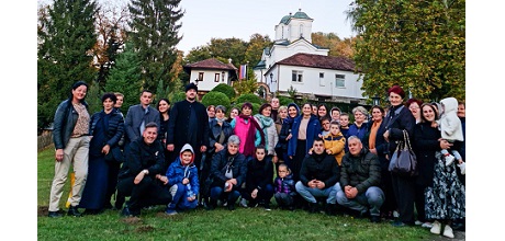 Поклоничко путовање верникâ из Стапара