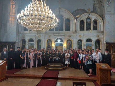 IMG-1eff33a0e127f423c33ea0bbab9579f5-V_resize