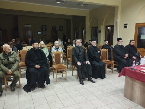 1667977231456_resize