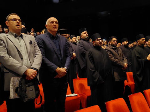 20221115_200738_resize