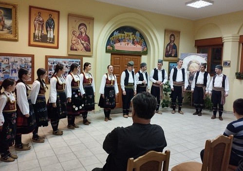 У Футогу одржан концерт певачке групе Културно-уметничког друштва „Вилаˮ