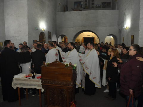 IMG-5849cb3d2757497422acb1790b8c9a33-V_resize