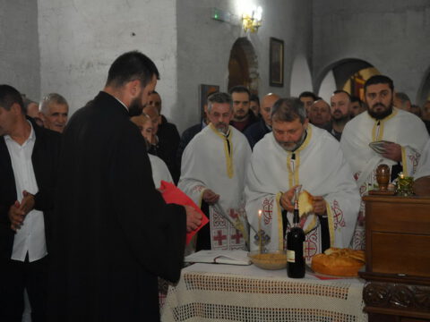 IMG-91a360a0bd34c691af7183c39eb2a2d5-V_resize