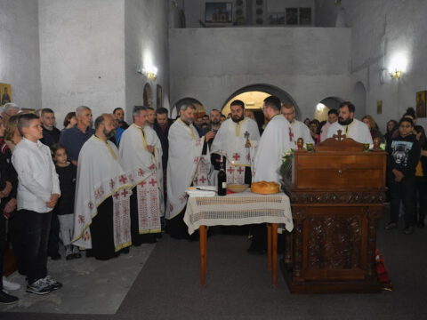 IMG-e62a47d113277cd966ddbd350381f635-V_resize