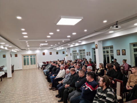 20221211_181200_resize