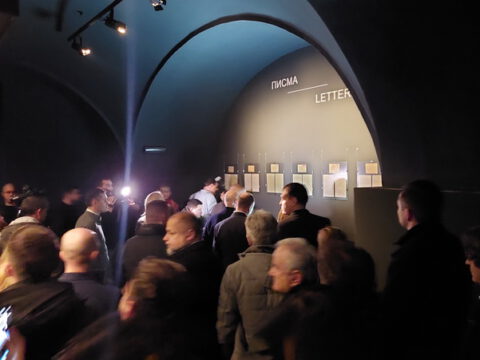 20221222_183219_resize