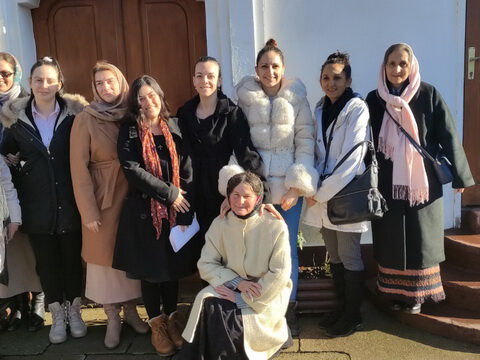 IMG-33cd4c121a1ef014985d41b2fa9b0fae-V_resize