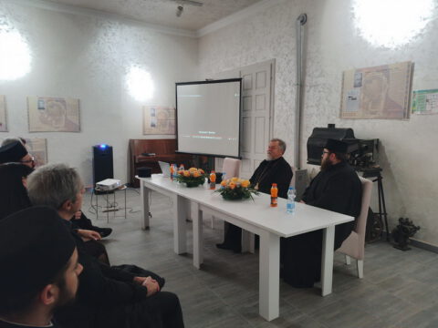 IMG-8afb472a0ab2bdf3ff09f3b472d56de0-V_resize