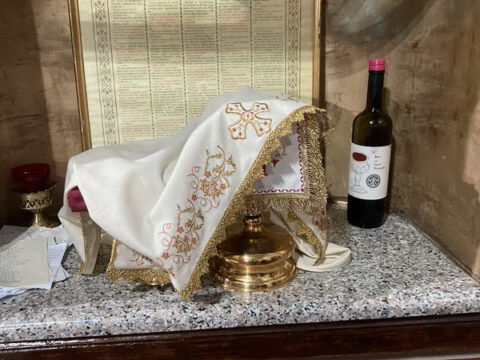 IMG-004b65b22a8e7634ca0a690a18667acd-V_resize