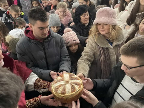 IMG-39a6a89bf2ada5cb204790afed7fb110-V_resize