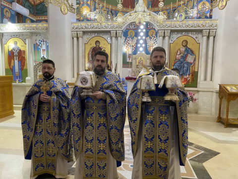 IMG-4453d3f1426c2c944eadd34a9faa71d3-V_resize