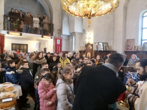 IMG-75c77d0f64a049dfd18bc6456da3a40b-V_resize