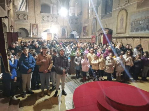 IMG-e4928634d4db6f732a65656ef3e0e01e-V_resize