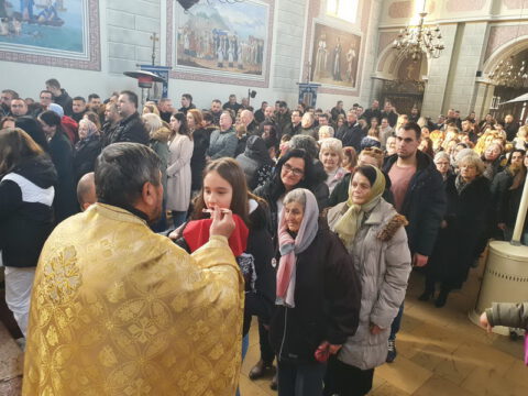 IMG-eeb3699657b5955fadbed0d033183345-V_resize