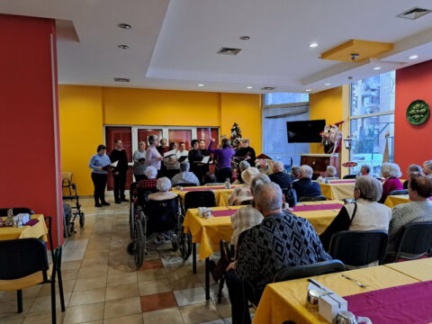 IMG-ef58edfd404d3fee6842ad13477a61a1-V_resize