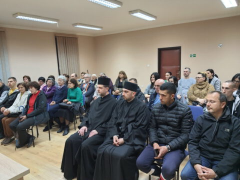 20230325_190757_resize