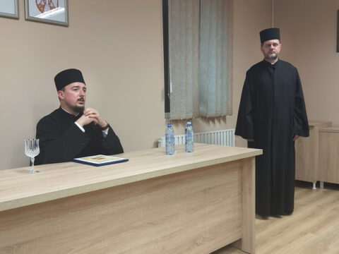 20230325_201128_resize