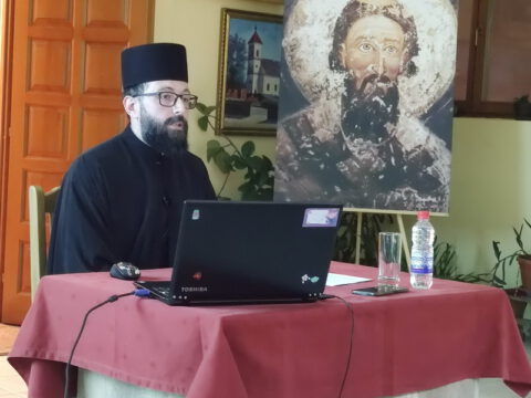 IMG-0078ccac09c51e01cdc285646248b711-V_resize