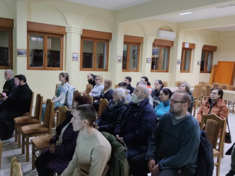 IMG-1c472a5b9bb345b5793c45678a695674-V_resize