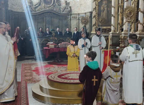 IMG-0d3899bb3b833f14024dd0a2ae4d147e-V_resize