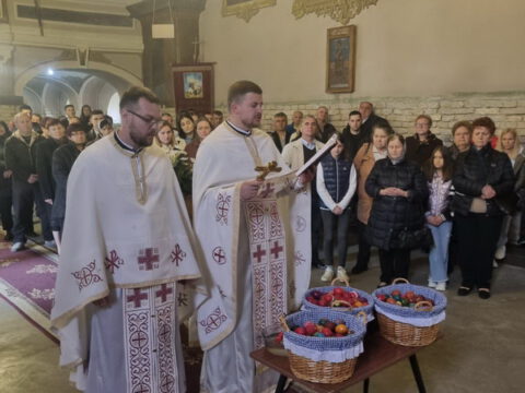 IMG-13438b1c4fac976b35beeb4ee614b9a3-V_resize