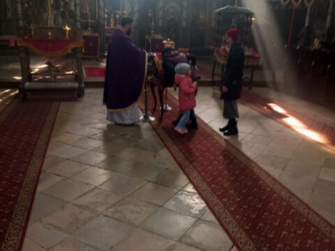 IMG-1a8bb613ee381c1345563c0a285b9867-V_resize