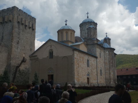 IMG-2647b1434d87589995910333b6b5ded5-V_resize