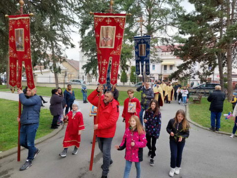 IMG-28d666472214608f0e8c887457c5bfd5-V_resize