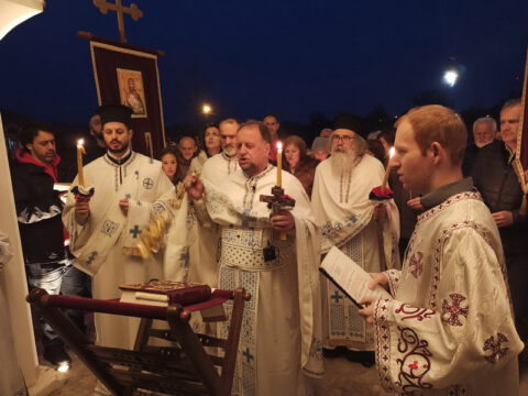 IMG-3cb4f7f59c422c598d54f862d8570173-V_resize