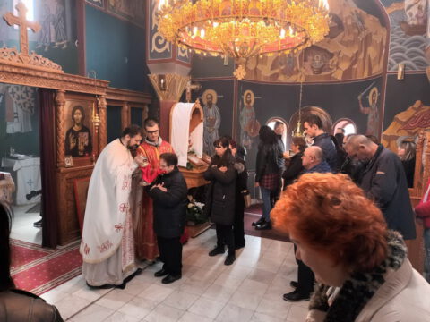 IMG-586f7a80758d129cf03c6ab84b360c92-V_resize