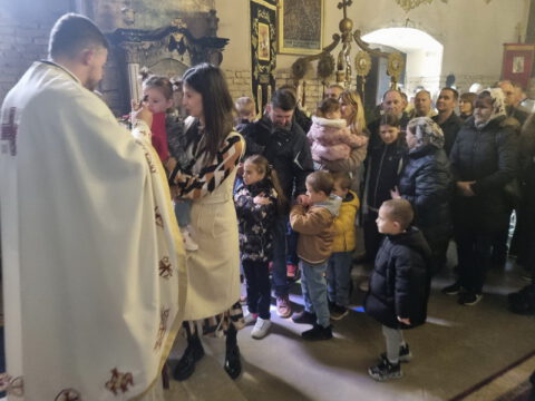 IMG-accc7ed4b6ce162b55a09e61e419476f-V_resize