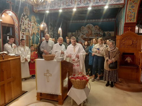 IMG-b4729ac74c8be373ad5250533b9409bb-V_resize