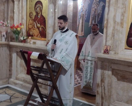 IMG-c1f52c551773c451bb5f7606158128df-V_resize