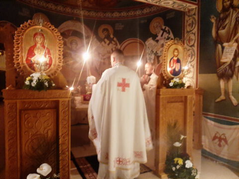 IMG-cea9a73f0585a8e8cc51e45101ef4c91-V_resize