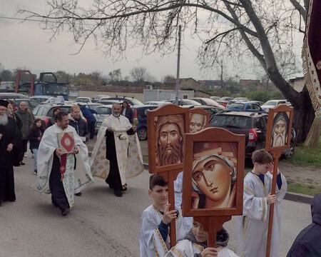 IMG-e3f7976146b3df3501c4c567ae996636-V_resize