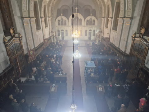 IMG-e9ef0983ef2d1802d0e4dbfa159953b7-V_resize