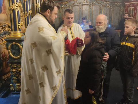 IMG-f2fea3b26dc97f64a7989715d606b044-V_resize