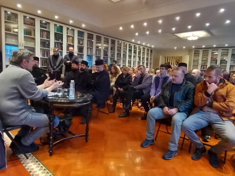 20230514_190443_resize