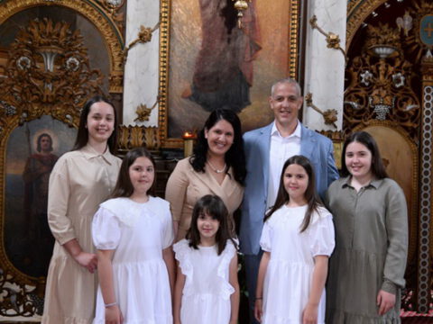 IMG-024e2a30c3cd9a79ef500e8e338ed14a-V_resize