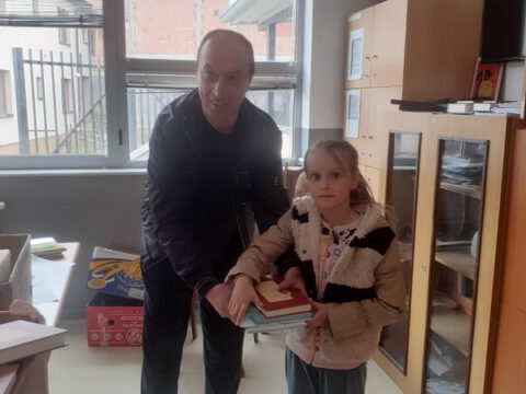 IMG-09ceca9296f3c714767567b07572b0b9-V_resize