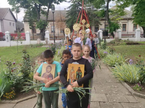 IMG-0fb15b05be652f11426599ff4a196701-V_resize