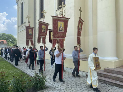 IMG-431434e446f3c5f8c7e0a45b4b4301e7-V_resize