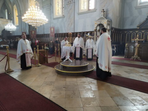 IMG-51aca1c5f3e802f0f960cc9d07c859f4-V_resize