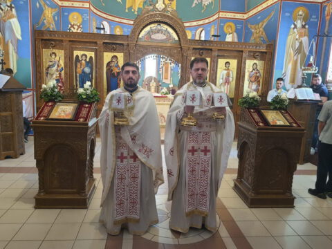 IMG-7658eb46bd4ba18e38fd8757d6c4e93d-V_resize