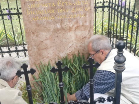 IMG-832936fc4e12716269e0c9b3ebe4ba50-V_resize