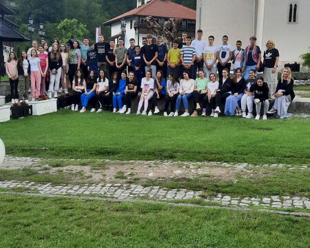 IMG-95395b35e8231b59b927e6e8aaebbb5a-V_resize