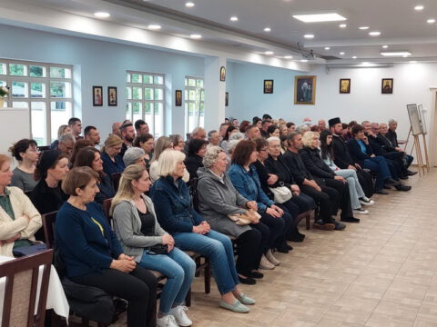 IMG-a198280d2497adbae8175c05566f6ebb-V_resize