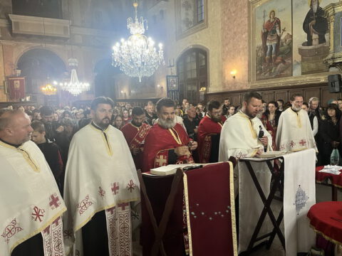 IMG-b40df602000eb525ca51d2c91475797d-V_resize