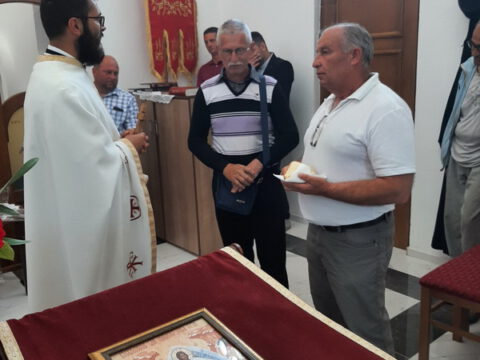 IMG-b9a3021d9f368b52cf4b14ee31cff619-V_resize