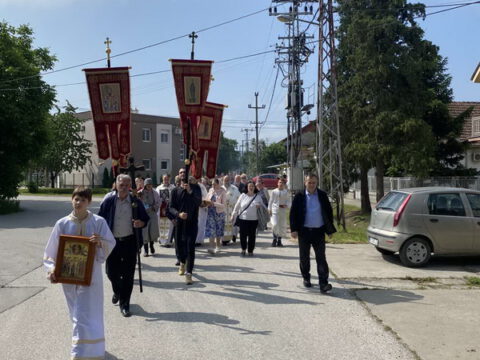 IMG-cd7c481dce5932ef94dda18c1c65b0fb-V_resize